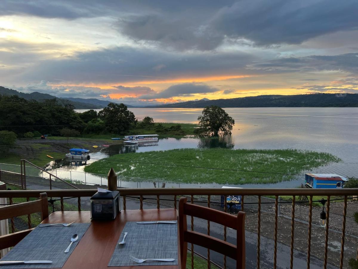 Villas Paradise Arenal Volcano Lake View El Castillo 外观 照片