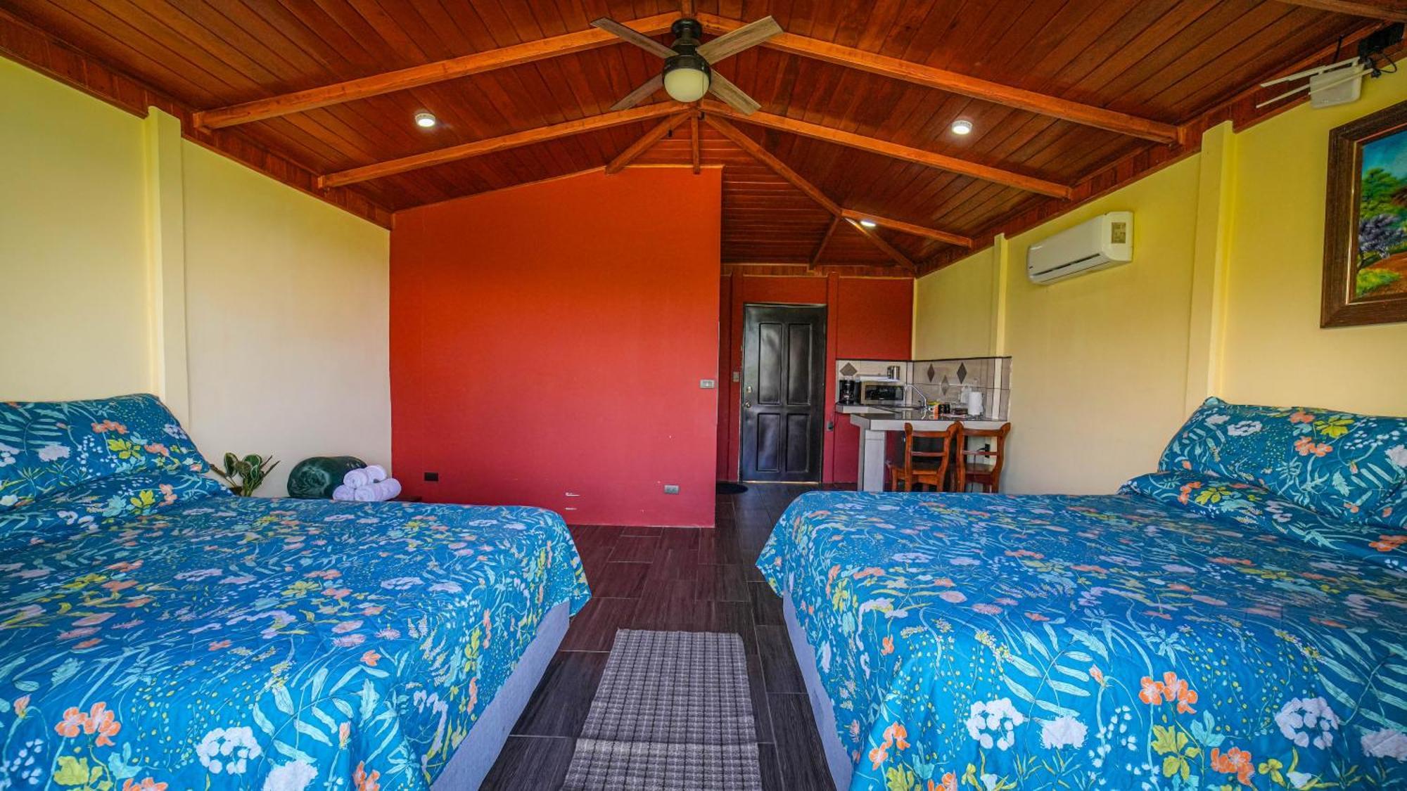 Villas Paradise Arenal Volcano Lake View El Castillo 外观 照片